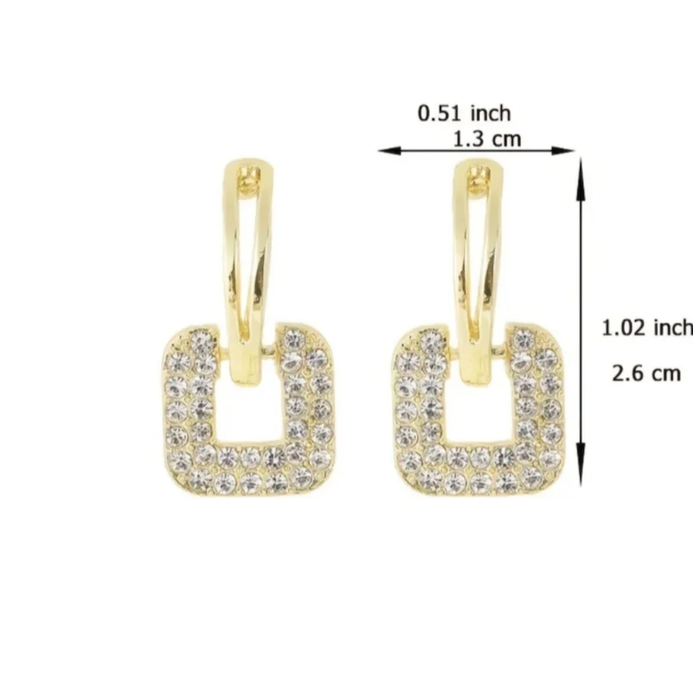 Take 50% off! Golden drop dangle earrings with rhinestones - Picture 4 of 4
